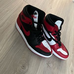 Air Jordan 1 retro high og nrg. Beautiful shoes and in perfect condition.